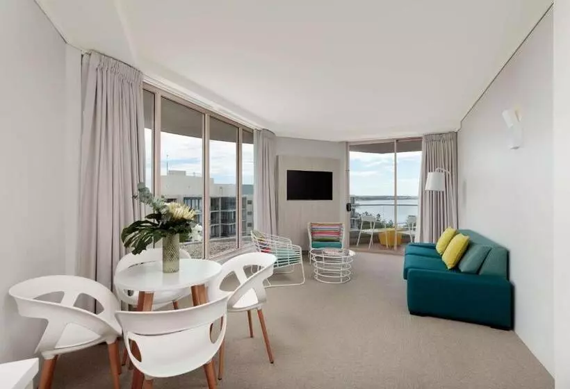 スイート, Rydges Cronulla Beachside