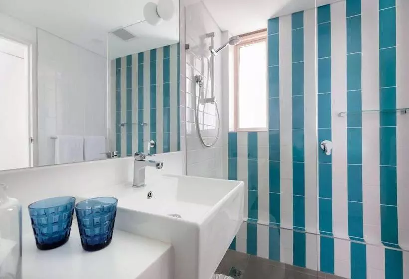 スタンダードスタジオ, Rydges Cronulla Beachside
