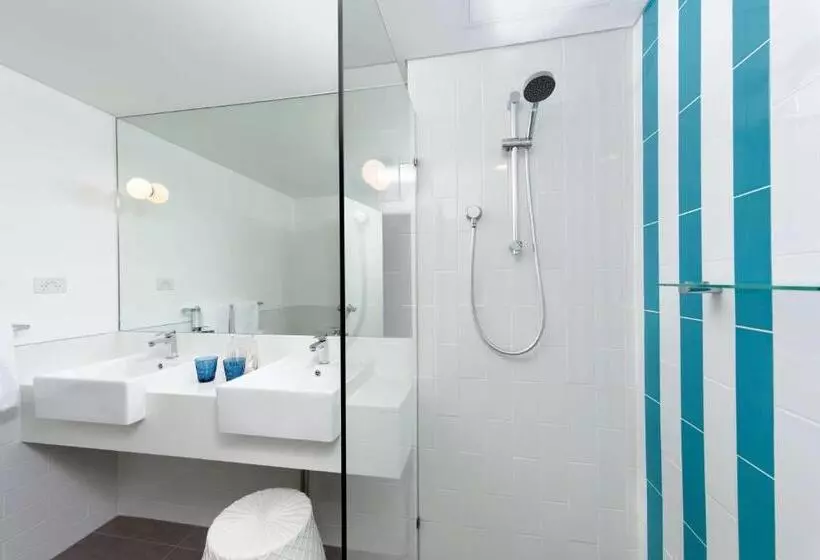 キングサイズベッドのスタンダードルーム, Rydges Cronulla Beachside