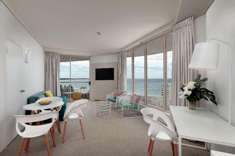 סוויטה, Rydges Cronulla Beachside