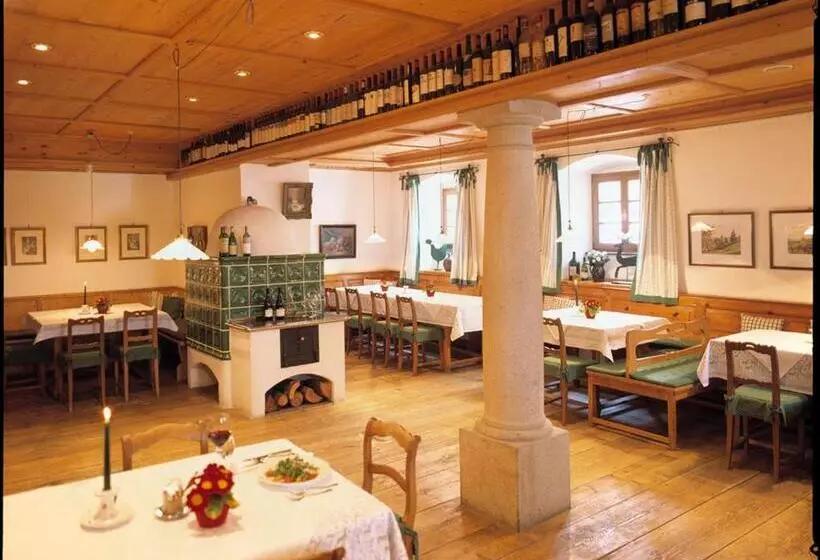 Standard Yhden Hengen Huone, Landhotel Forsthof