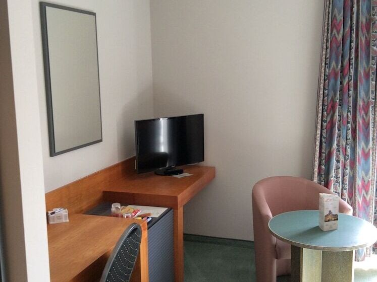 スタンダードシングルルーム, Abbey