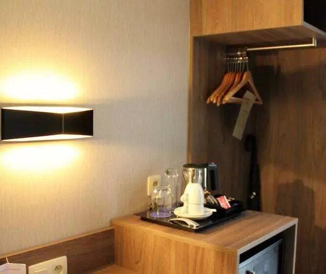 اتاق استاندارد, Auberge St. Pol