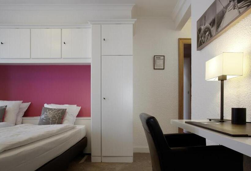 חדר סטנדרט צדדי נוף לים, Beach