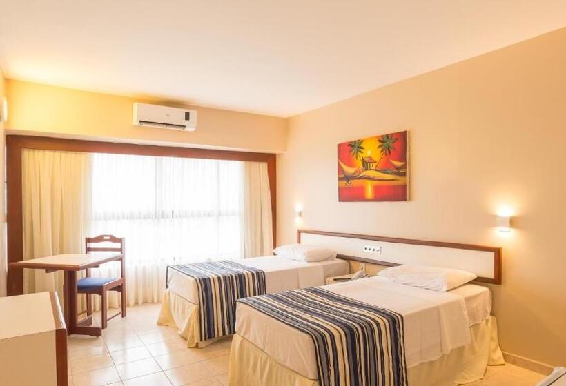 חדר משפחתי, El Aram Beach & Convention