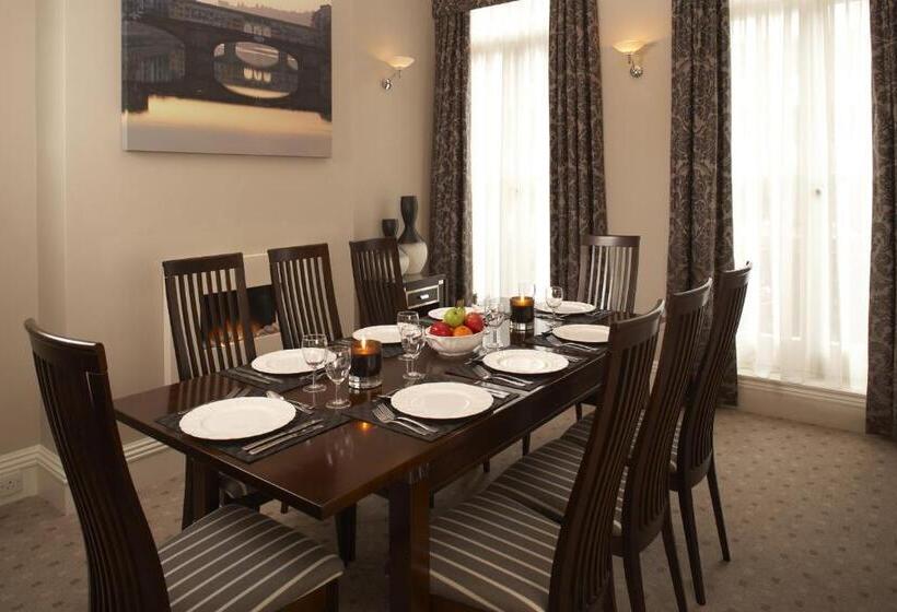 带4个卧室的公寓, Beaufort House   Knightsbridge