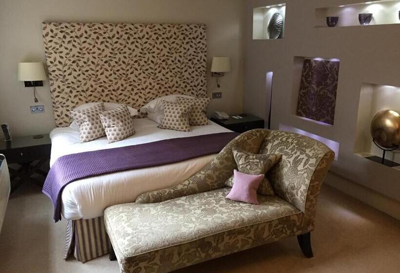 三卧行政公寓, Beaufort House   Knightsbridge