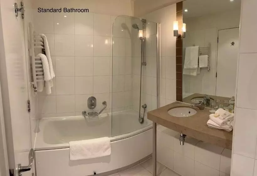 Standard Room, Bedford Lodge Hotel & Spa