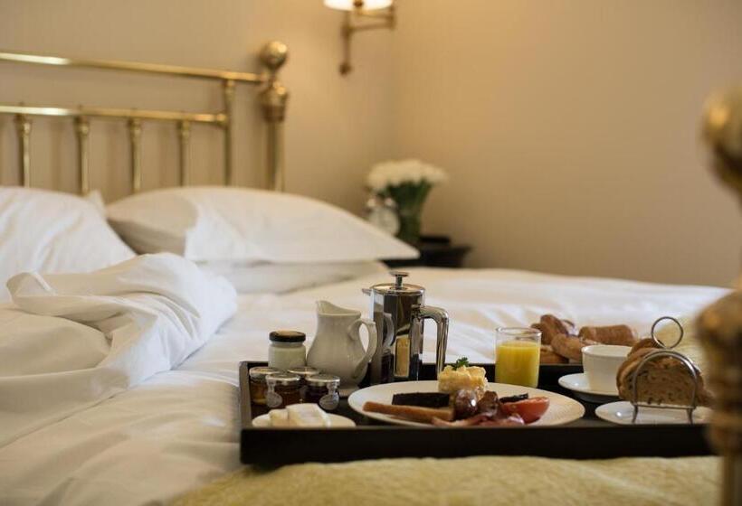 Полулюкс, Bedford Lodge Hotel & Spa