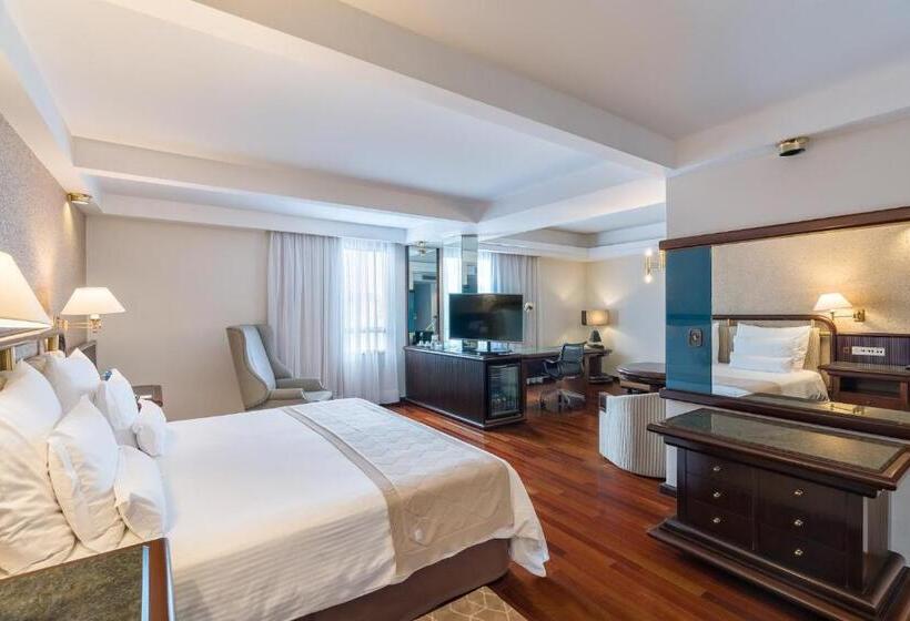 キングサイズベッドのスイートルーム, Bourbon Hotel & Suites Curitiba