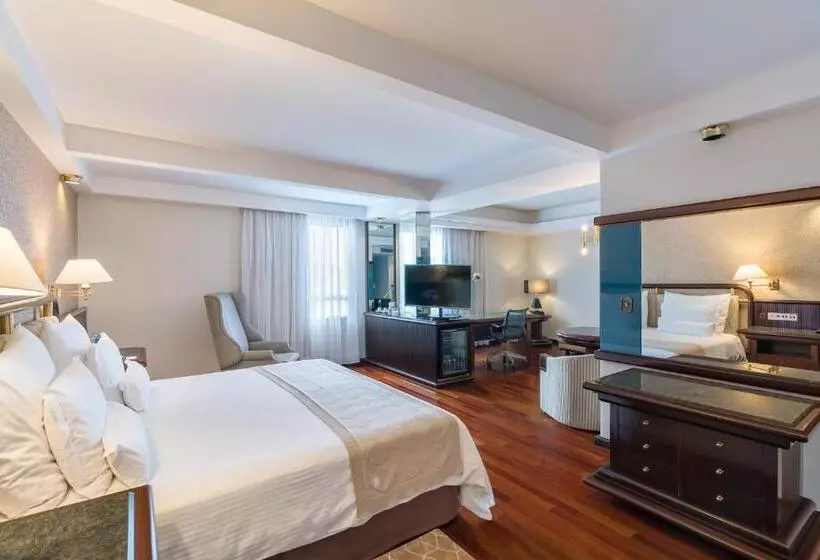 سوئیت با تخت بزرگ, Bourbon Hotel & Suites Curitiba