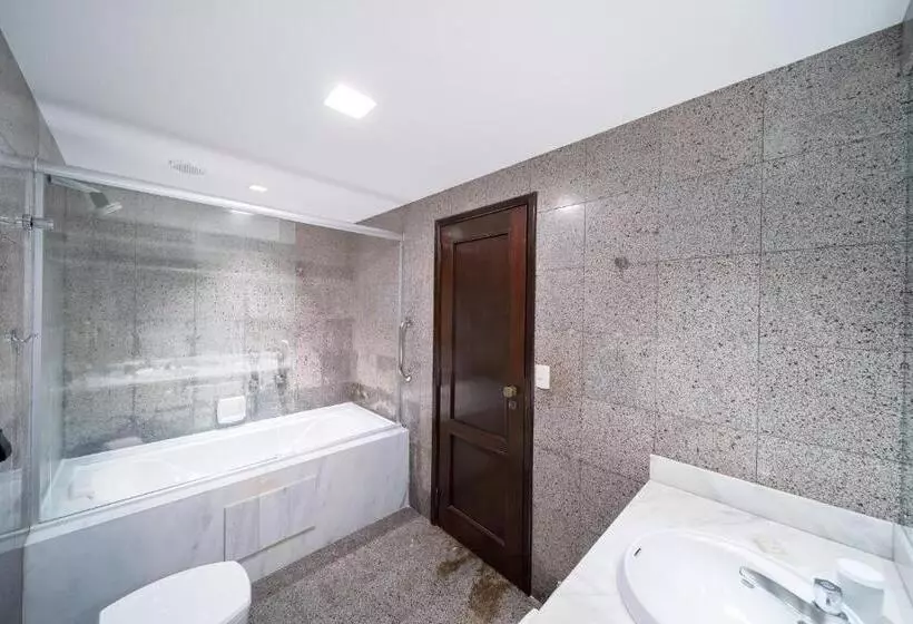 سوئیت با تخت بزرگ, Bourbon Hotel & Suites Curitiba