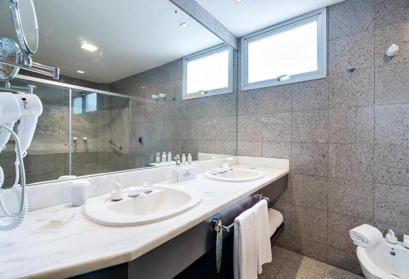 سوییت اجرایی, Bourbon Hotel & Suites Curitiba