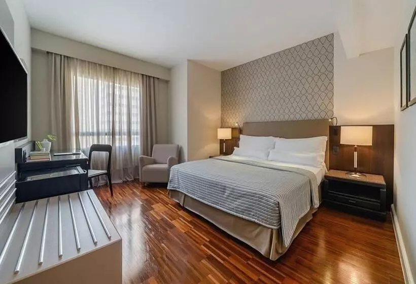 اتاق لوکس, Bourbon Hotel & Suites Curitiba