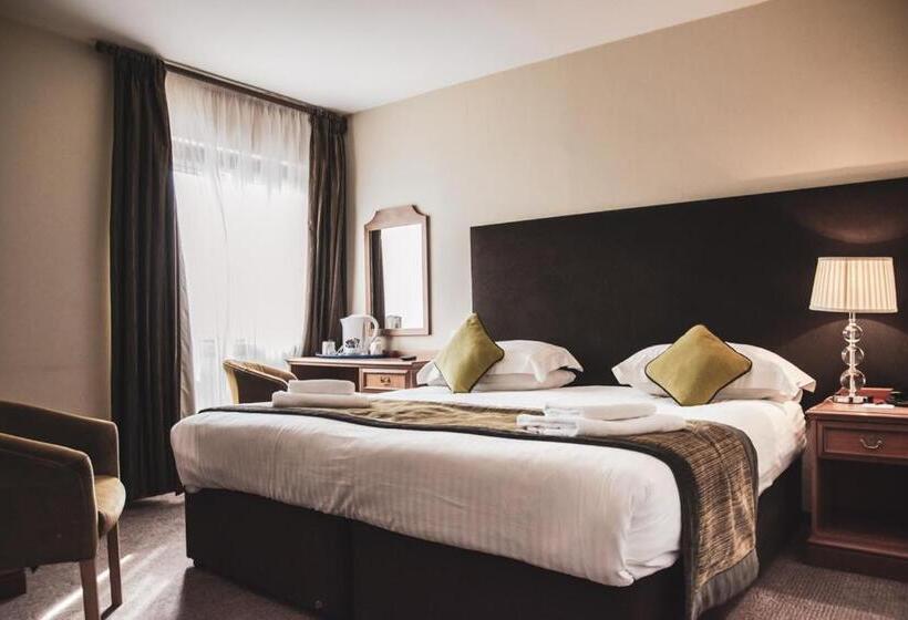 Семейный Номер, The Angus Hotel & Spa