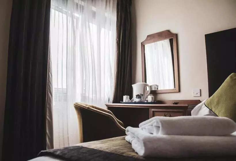 اتاق استاندارد با چشم‌انداز, The Angus Hotel & Spa