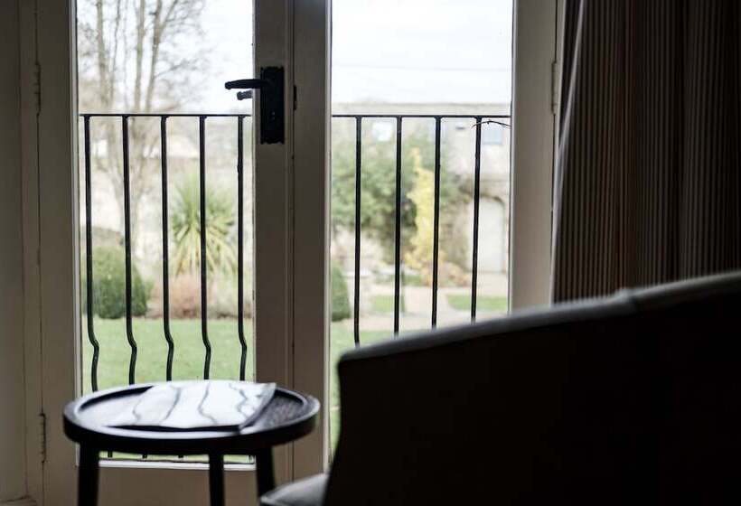 חדר סטנדרט, The Bay Tree