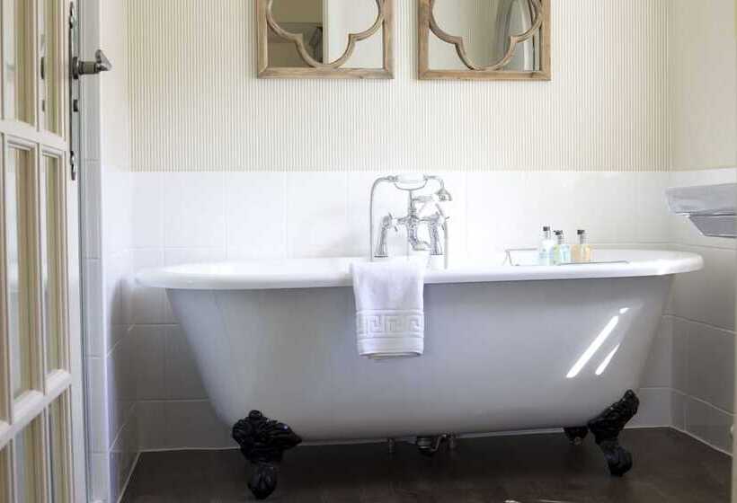 חדר סטנדרט, The Bay Tree