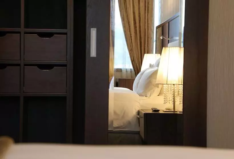 اتاق سوپریور, Movenpick Hotel Sarajevo