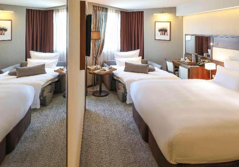 Deluxe Room King Size Bed, Movenpick Hotel Sarajevo