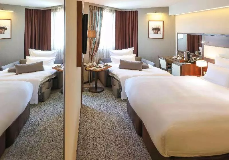 اتاق لوکس با تخت بزرگ, Movenpick Hotel Sarajevo