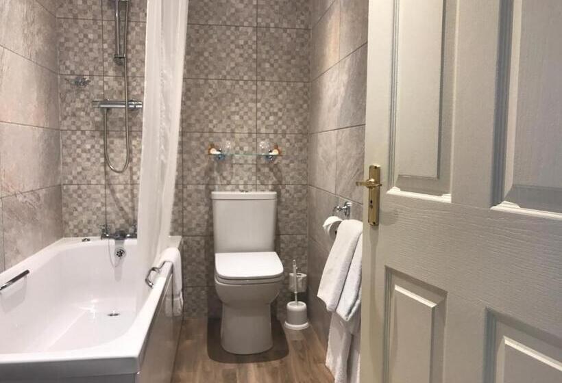 Standard Single Room, Cairngorm