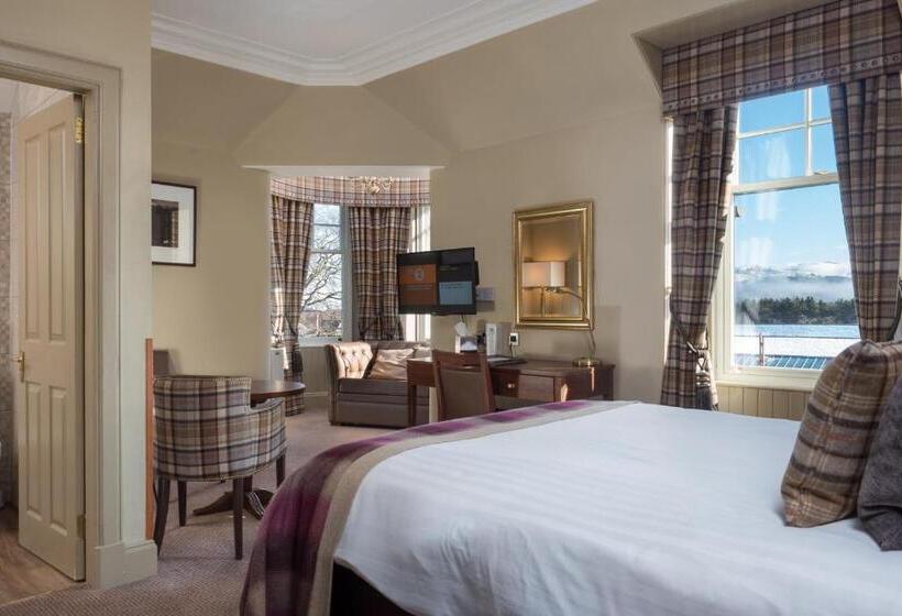 Superior Room King Size Bed, Cairngorm