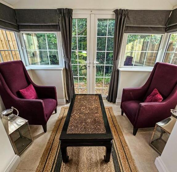 Семейный Номер Вид на Сад, Granary Villa