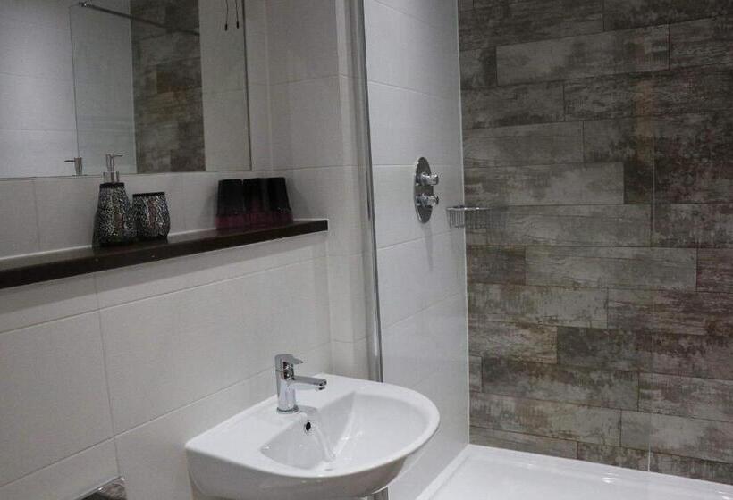 חדר סטנדרט יחיד, The Griffin Inn