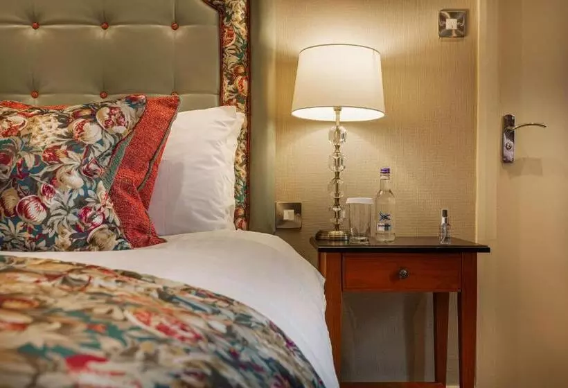 スーペリアールーム, The Wynnstay Hotel, Oswestry, Shropshire