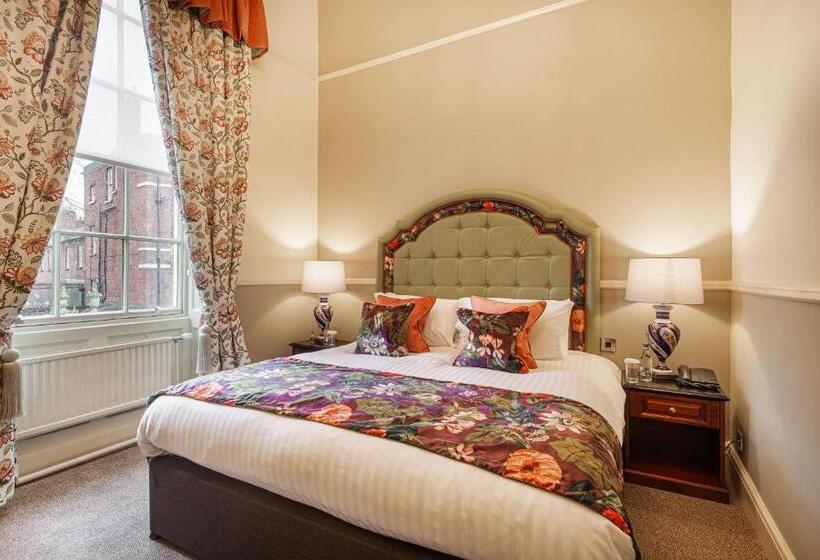 高级大房间, The Wynnstay Hotel, Oswestry, Shropshire
