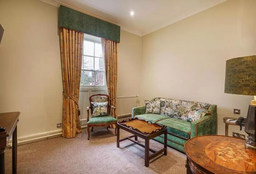 デラックスルーム, The Wynnstay Hotel, Oswestry, Shropshire