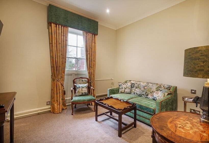 اتاق لوکس, The Wynnstay Hotel, Oswestry, Shropshire