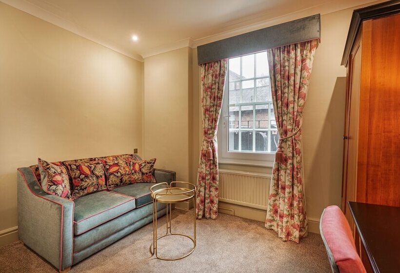 수피리어 패밀리 룸, The Wynnstay Hotel, Oswestry, Shropshire