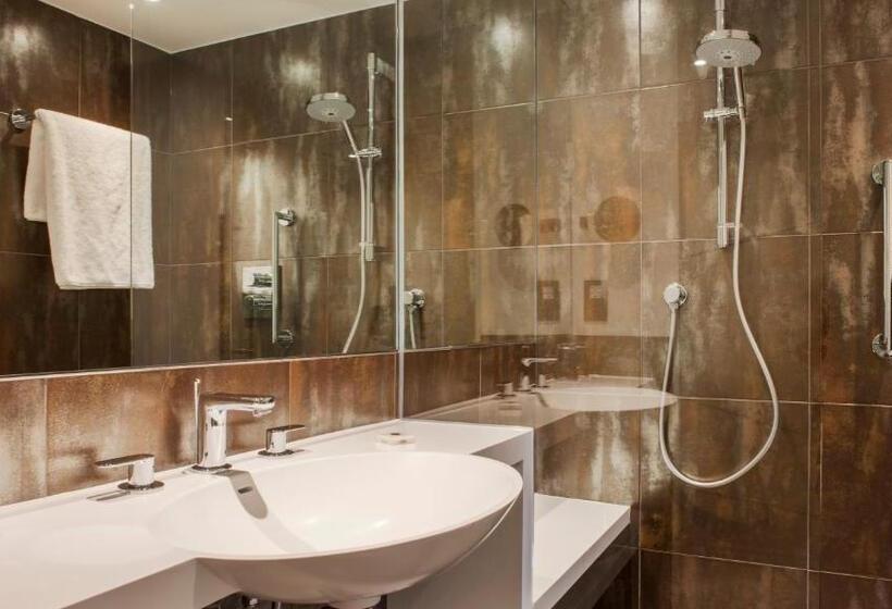 חדר סטנדרט, Crowne Plaza London Kings Cross, An Ihg