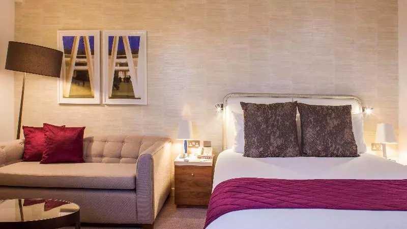 プレミアムルーム, Crowne Plaza London Kings Cross, An Ihg