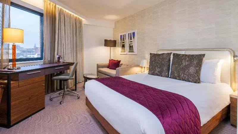 プレミアムルーム, Crowne Plaza London Kings Cross, An Ihg