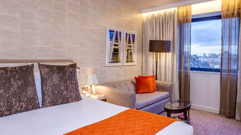 プレミアムルーム, Crowne Plaza London Kings Cross, An Ihg