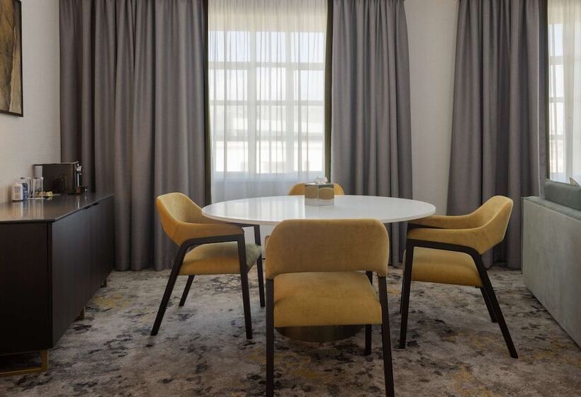 行政套房, Hilton Cardiff