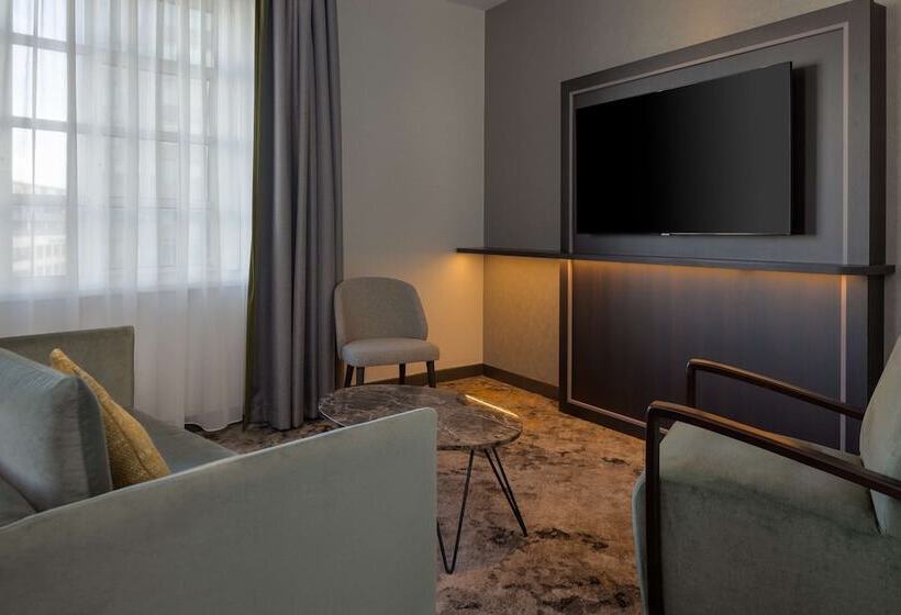 行政套房, Hilton Cardiff