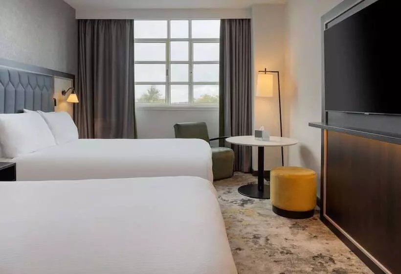 ファミリールーム, Hilton Cardiff