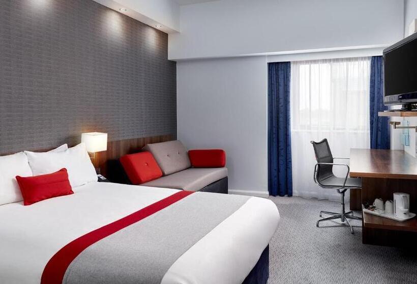 ダブルベッドスタンダードルーム, Holiday Inn Express Belfast City, An Ihg