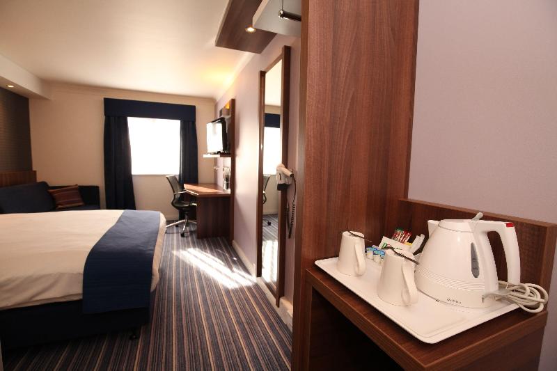 Номер Стандарт, Holiday Inn Express Glenrothes, An Ihg