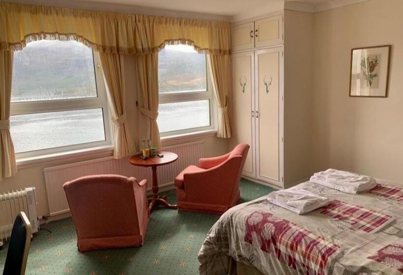 高级大房间, Lochalsh Hotel With Views To The Beautiful Isle Of Skye