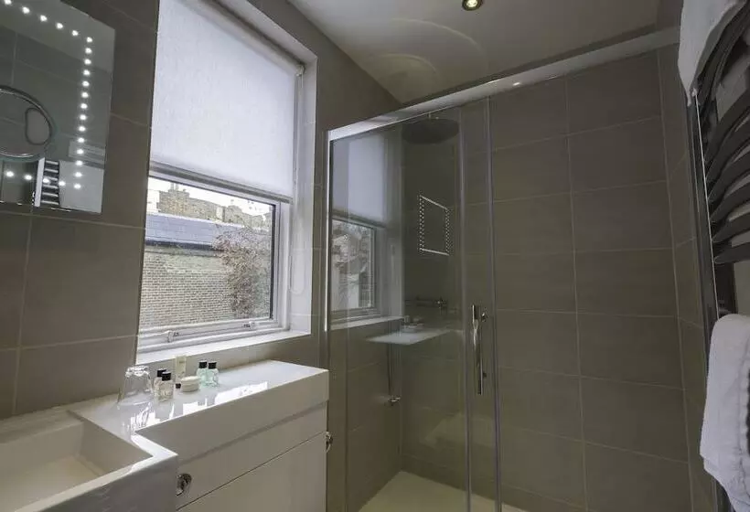 Superior Single Room