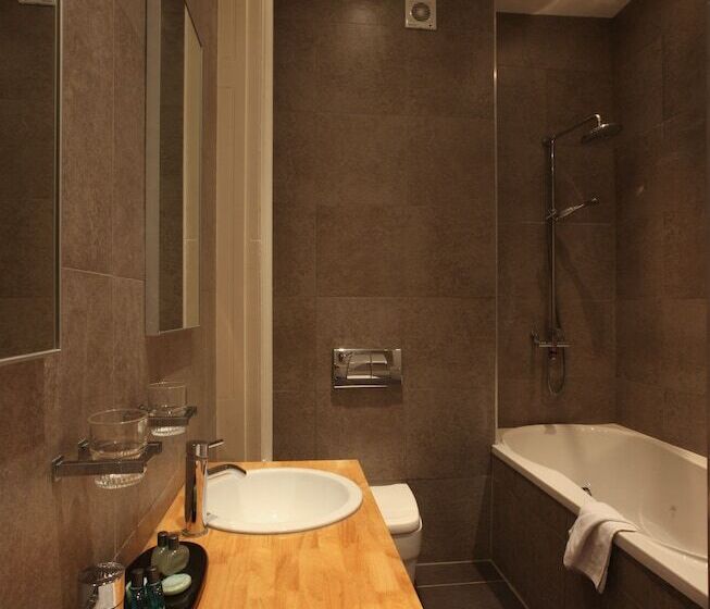 اتاق اجرایی, New Linden