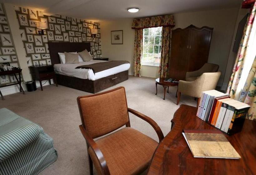 Номер Superior, Norfolk Arms