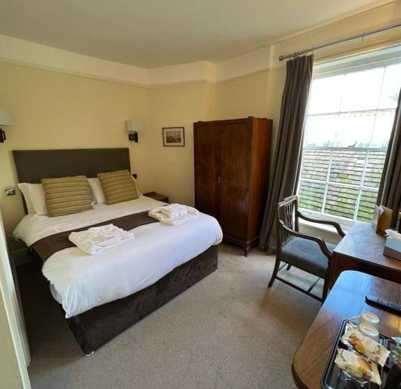 Номер Basic, Norfolk Arms