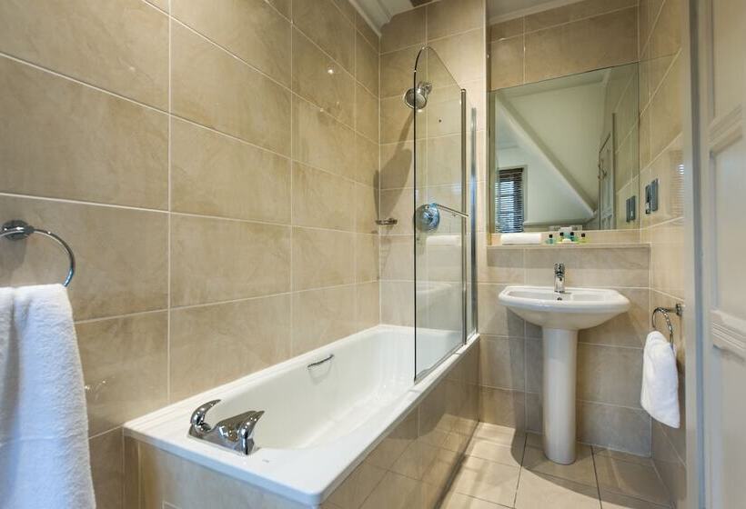 غرفة قياسية, Piersland House