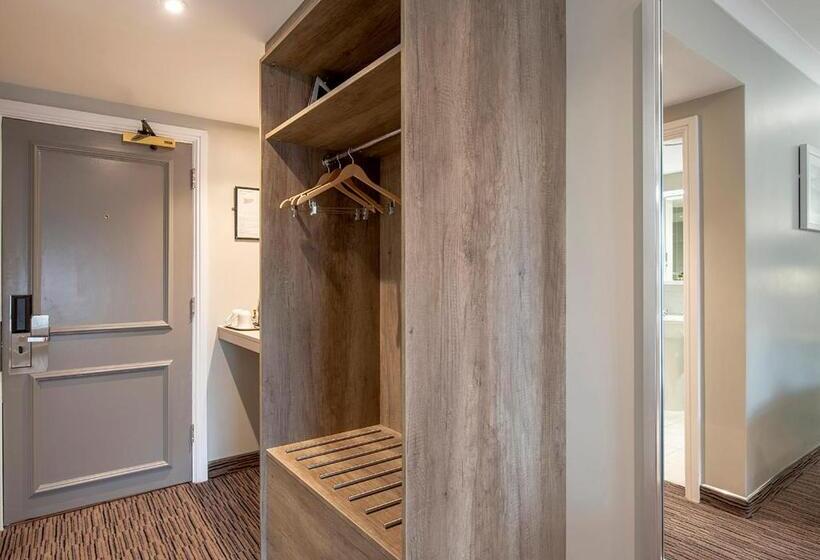 수피리어 룸, Hogs Back Hotel & Spa